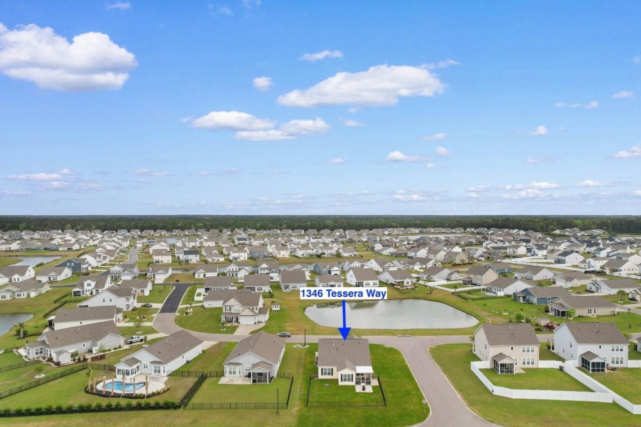 1346 Tessera Way  Photo 32