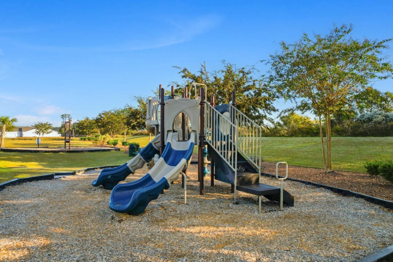 1346 Tessera Way  Photo 36