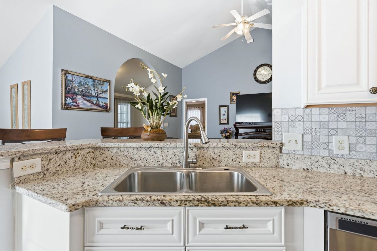 3095 Rockwater Circle Photo 10