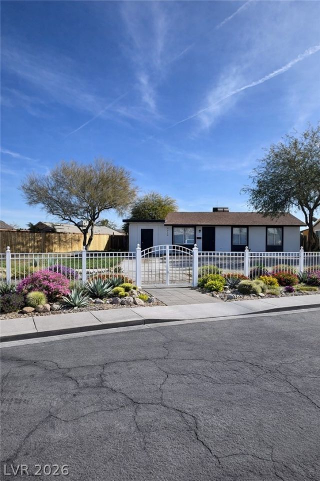 4020 Pamela Way, Las Vegas, NV 89115 Main Photo