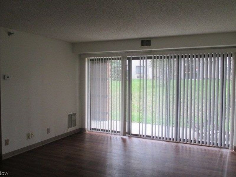 30 Severance Circle, Cleveland Heights, OH 44118 Photo 9