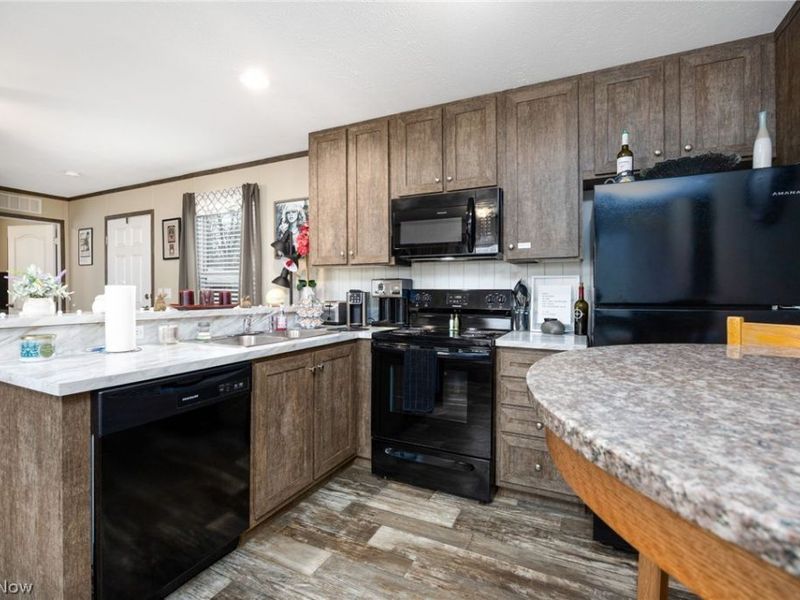 6610 Lear Nagle Road, Unit 38, North Ridgeville, OH 44039 Photo 3