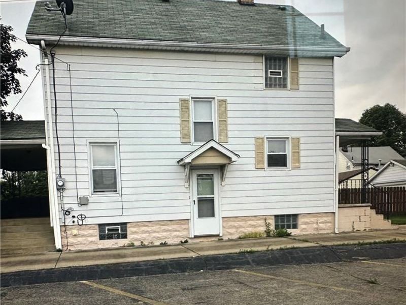 2712 Alma Court , Youngstown, OH 44509 Photo 3