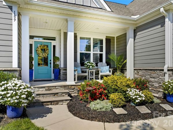 189 Branchview Drive, Mooresville, NC 28115