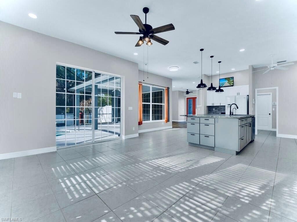 816 Columbus Ave , Lehigh Acres, FL 33972 Photo