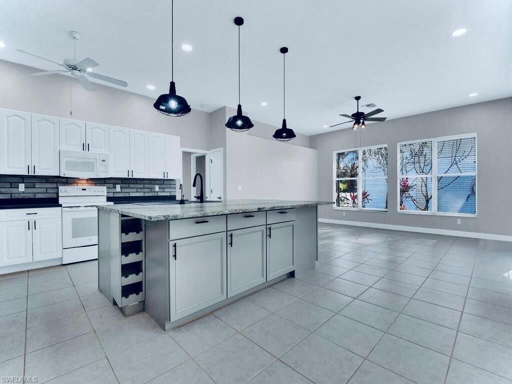 816 Columbus Ave , Lehigh Acres, FL 33972 Photo