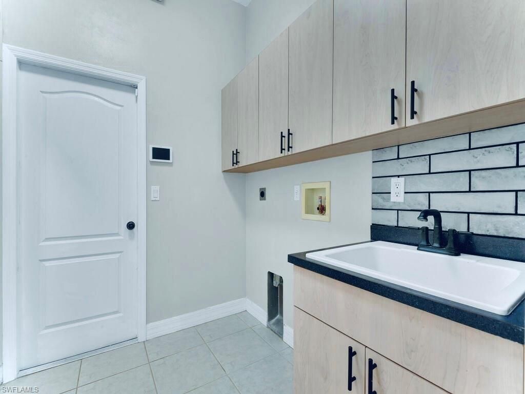 816 Columbus Ave , Lehigh Acres, FL 33972 Photo