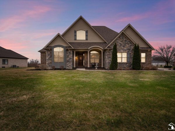 997 Saint James Park Avenue, Monroe, MI 48161