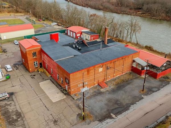 328 W FRONT STREET , BERWICK, PA 18603