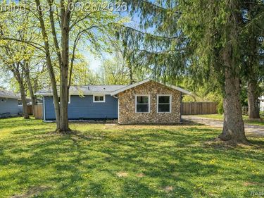 203 Chaney Street, Van Buren Twp, MI 48111