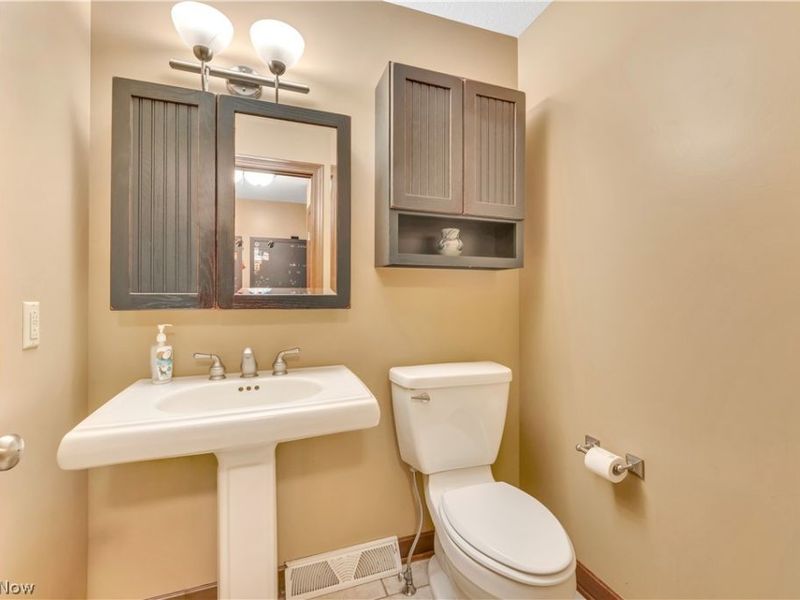 190 Chapel Lane , Canfield, OH 44406 Photo 22