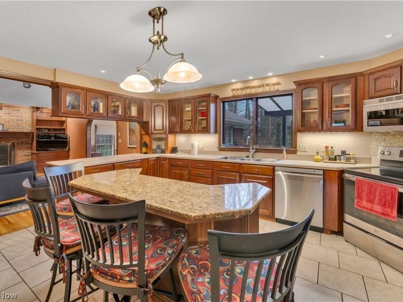 190 Chapel Lane , Canfield, OH 44406 Photo 8