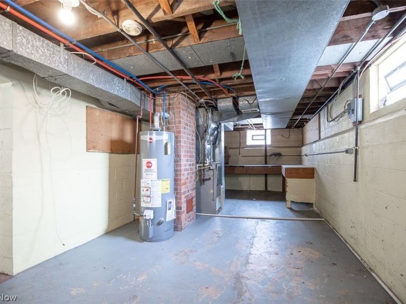 12010 Longmead Avenue, Cleveland, OH 44135 Photo 25