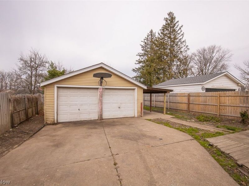 12010 Longmead Avenue, Cleveland, OH 44135 Photo 28