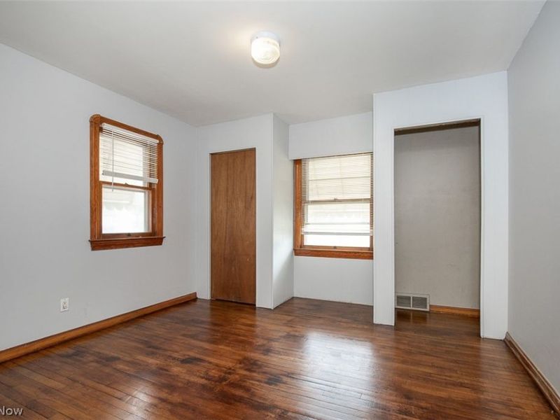 12010 Longmead Avenue, Cleveland, OH 44135 Photo 8