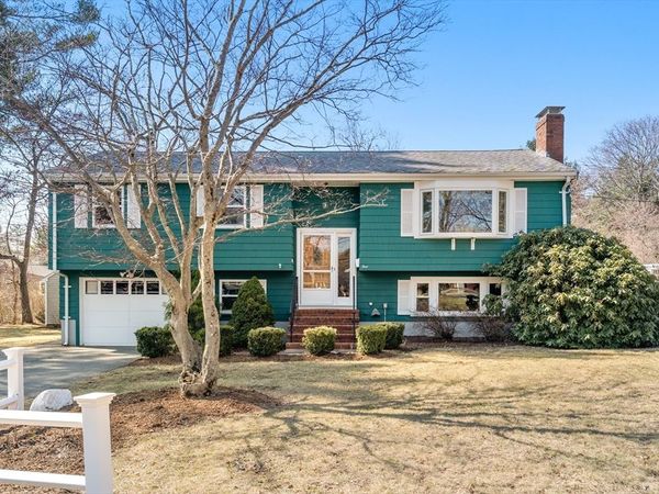 4 Jeffrey Road, Canton, MA 02021