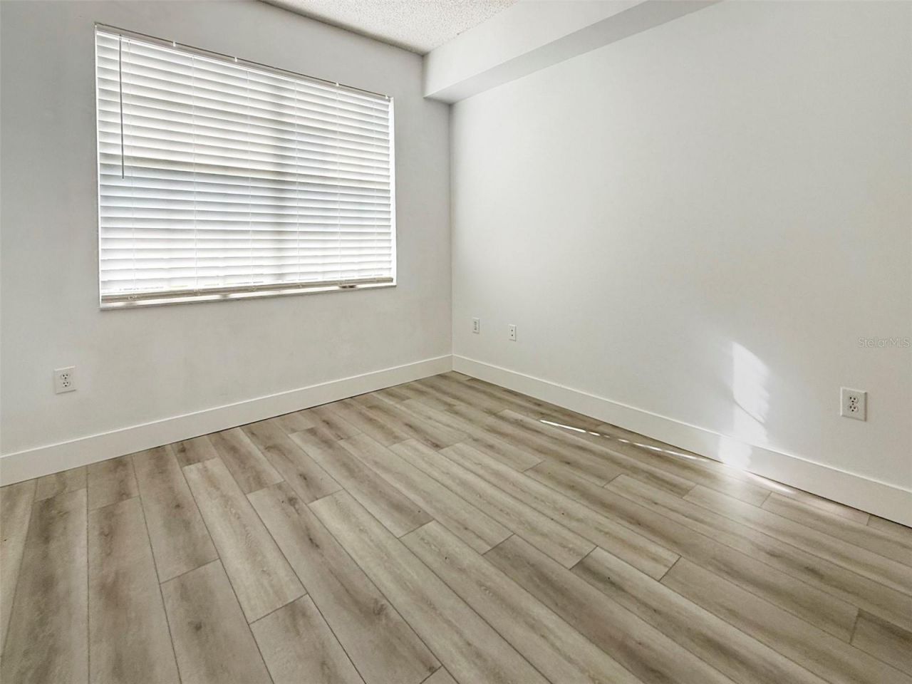 4980 Baraldi Circle, Unit 17-208, Sarasota, FL 34235 Photo