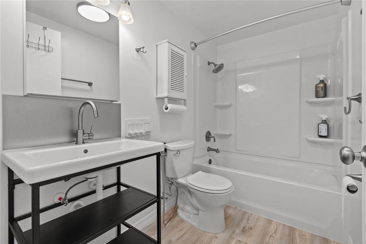 2303 45th Street E, Bradenton, FL 34208 Photo