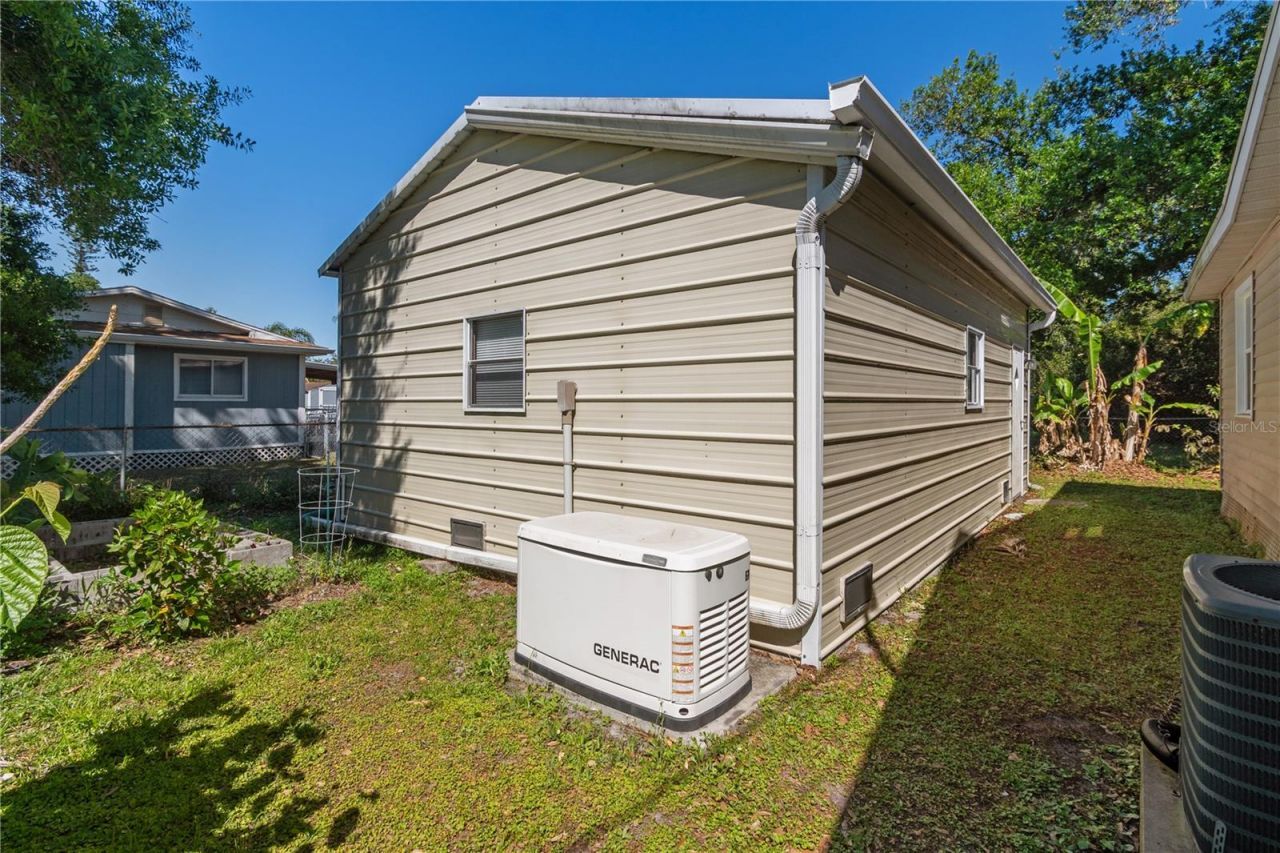 2303 45th Street E, Bradenton, FL 34208 Photo