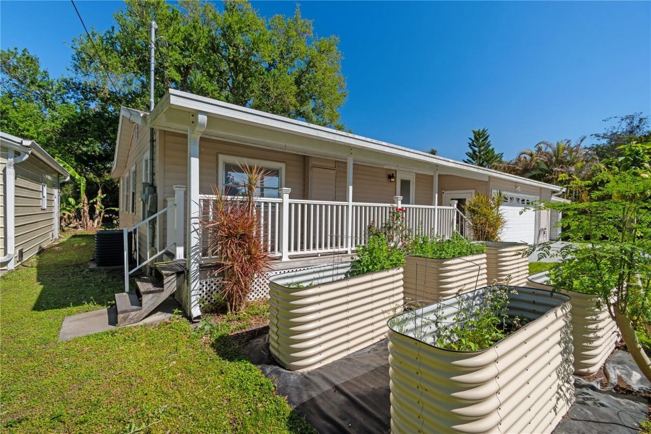 2303 45th Street E, Bradenton, FL 34208 Photo