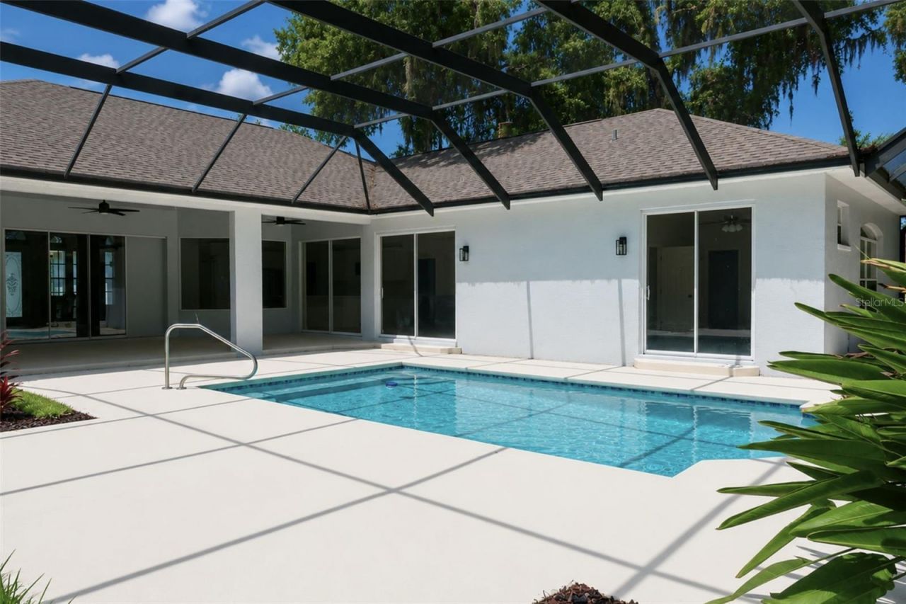 2906 Sutton Oaks Court, Plant City, FL 33566 Photo