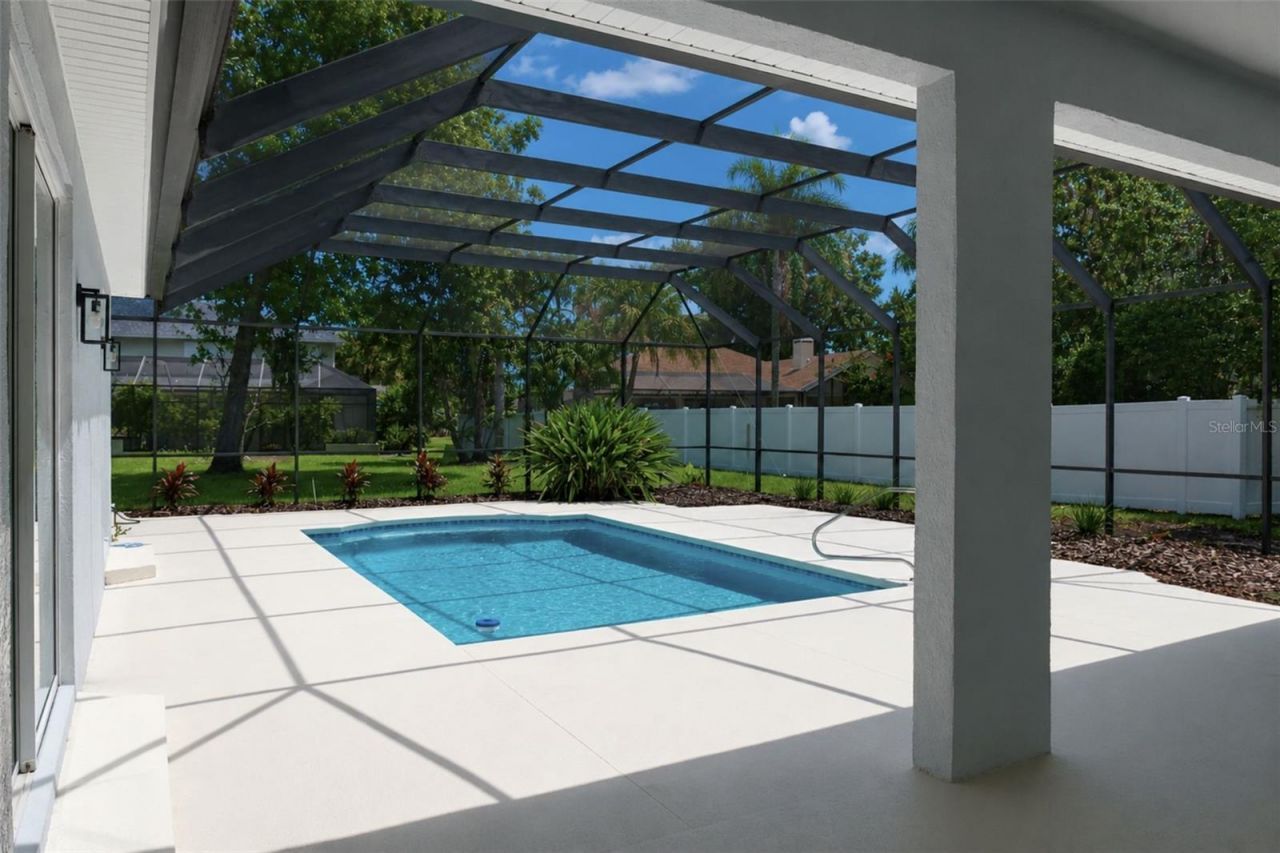 2906 Sutton Oaks Court, Plant City, FL 33566 Photo