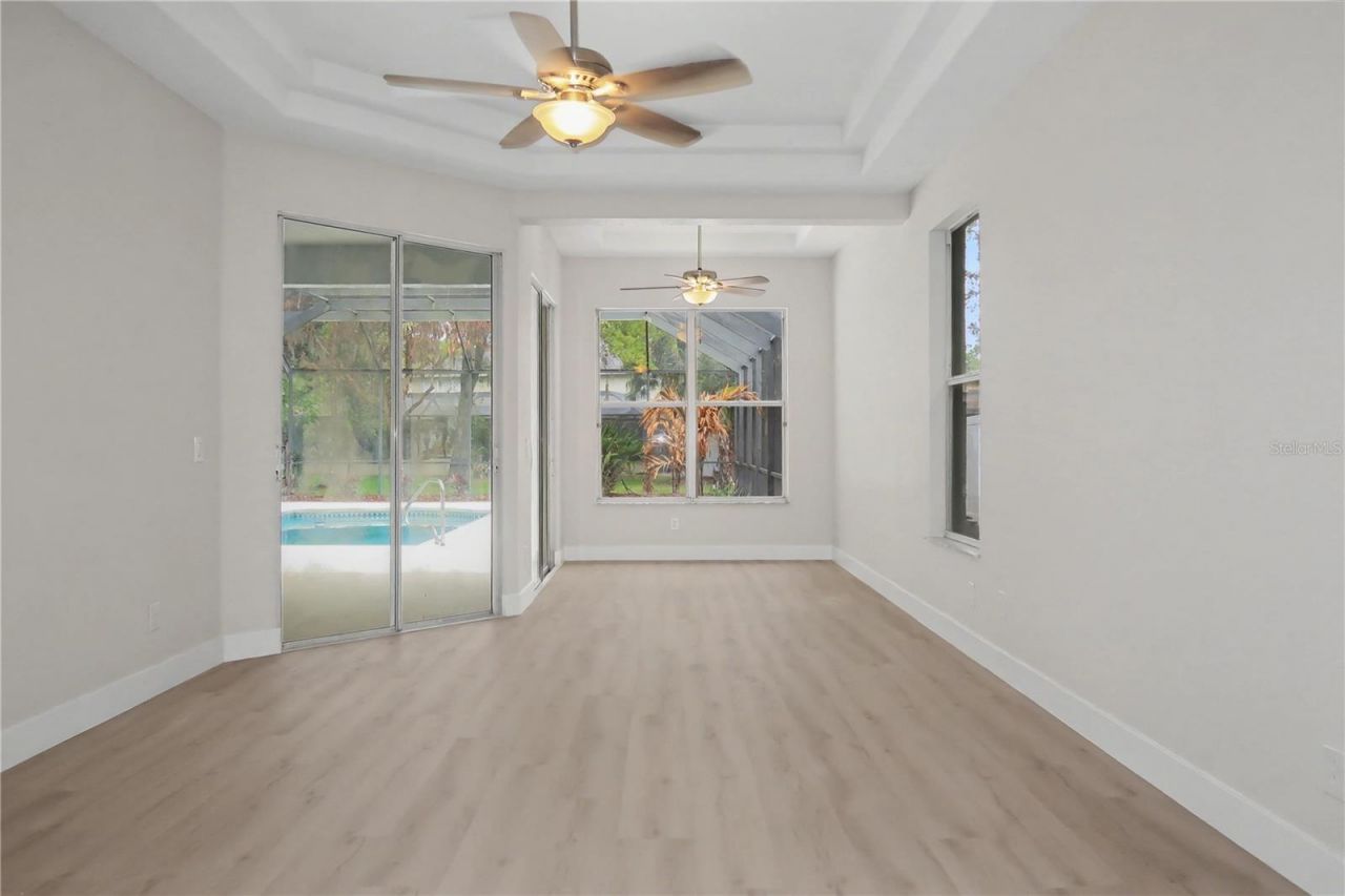 2906 Sutton Oaks Court, Plant City, FL 33566 Photo