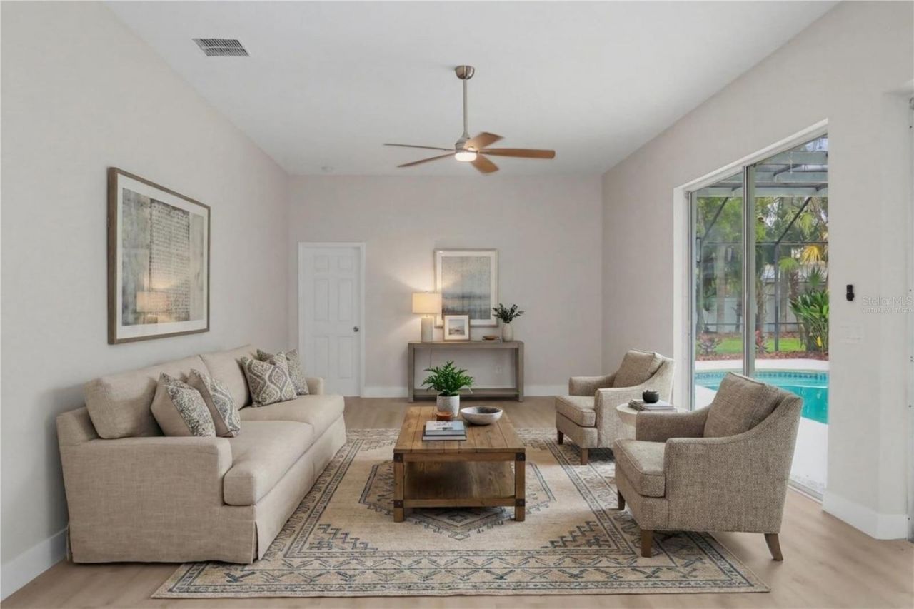 2906 Sutton Oaks Court, Plant City, FL 33566 Photo