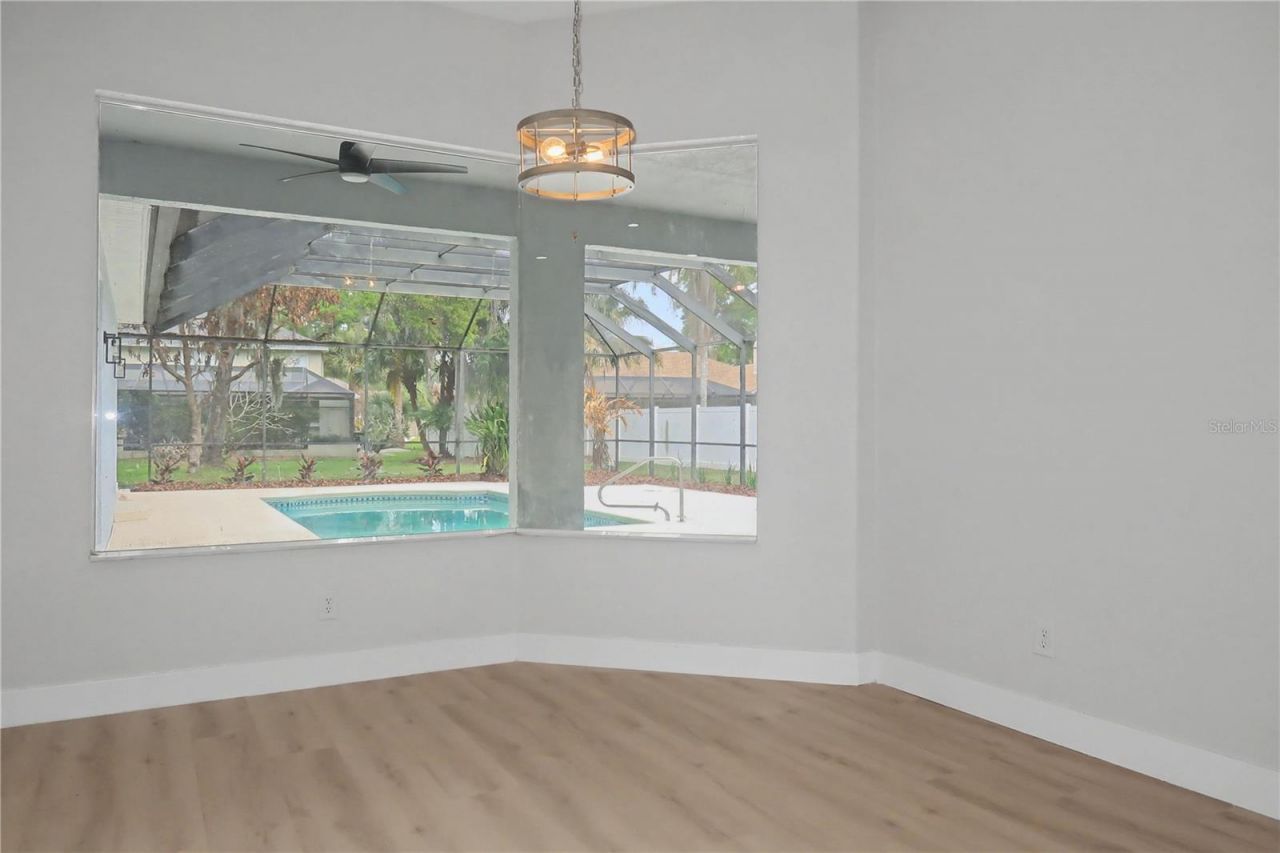 2906 Sutton Oaks Court, Plant City, FL 33566 Photo