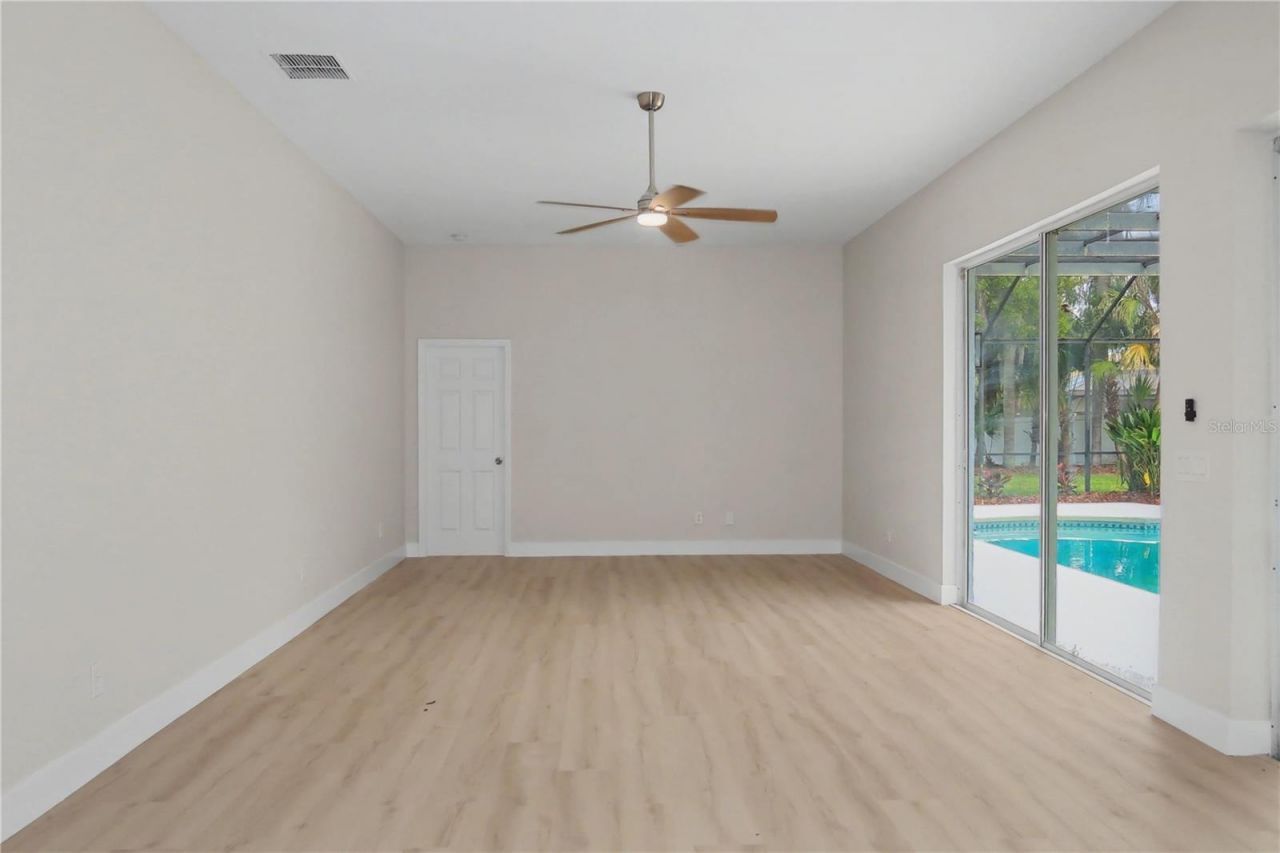 2906 Sutton Oaks Court, Plant City, FL 33566 Photo