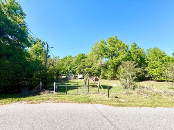 11340 BESSIE DIX ROAD , SEFFNER, FL 33584