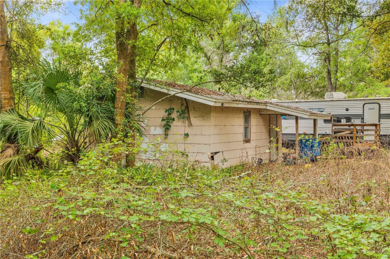 11340 Bessie Dix Road , Seffner, FL 33584 Photo