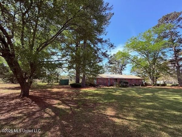 41 Tom Lewis Road, Tylertown, MS 39667