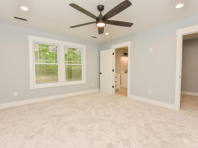1542 Denny Drive, Pierce Twp, OH 45102 Photo 10