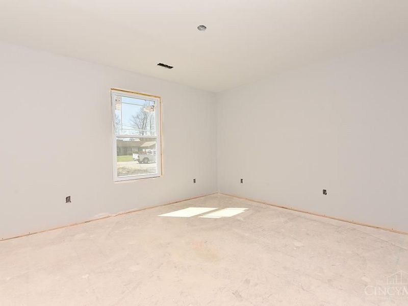 1542 Denny Drive, Pierce Twp, OH 45102 Photo 6