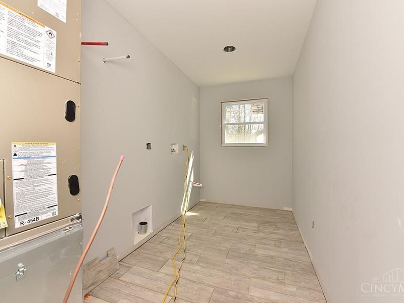 1542 Denny Drive, Pierce Twp, OH 45102 Photo 9