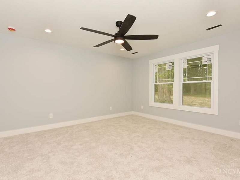 1542 Denny Drive, Pierce Twp, OH 45102 Photo 9