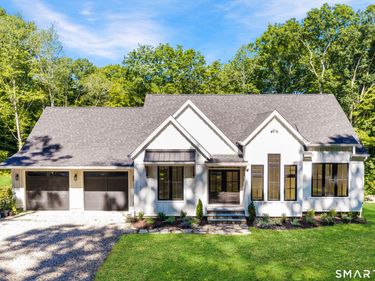 12 Chestnut, Washington, CT 06777