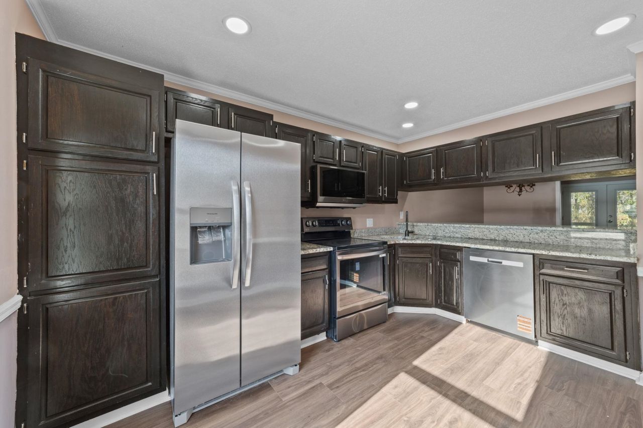 4840 Moss Creek Loop Photo 10