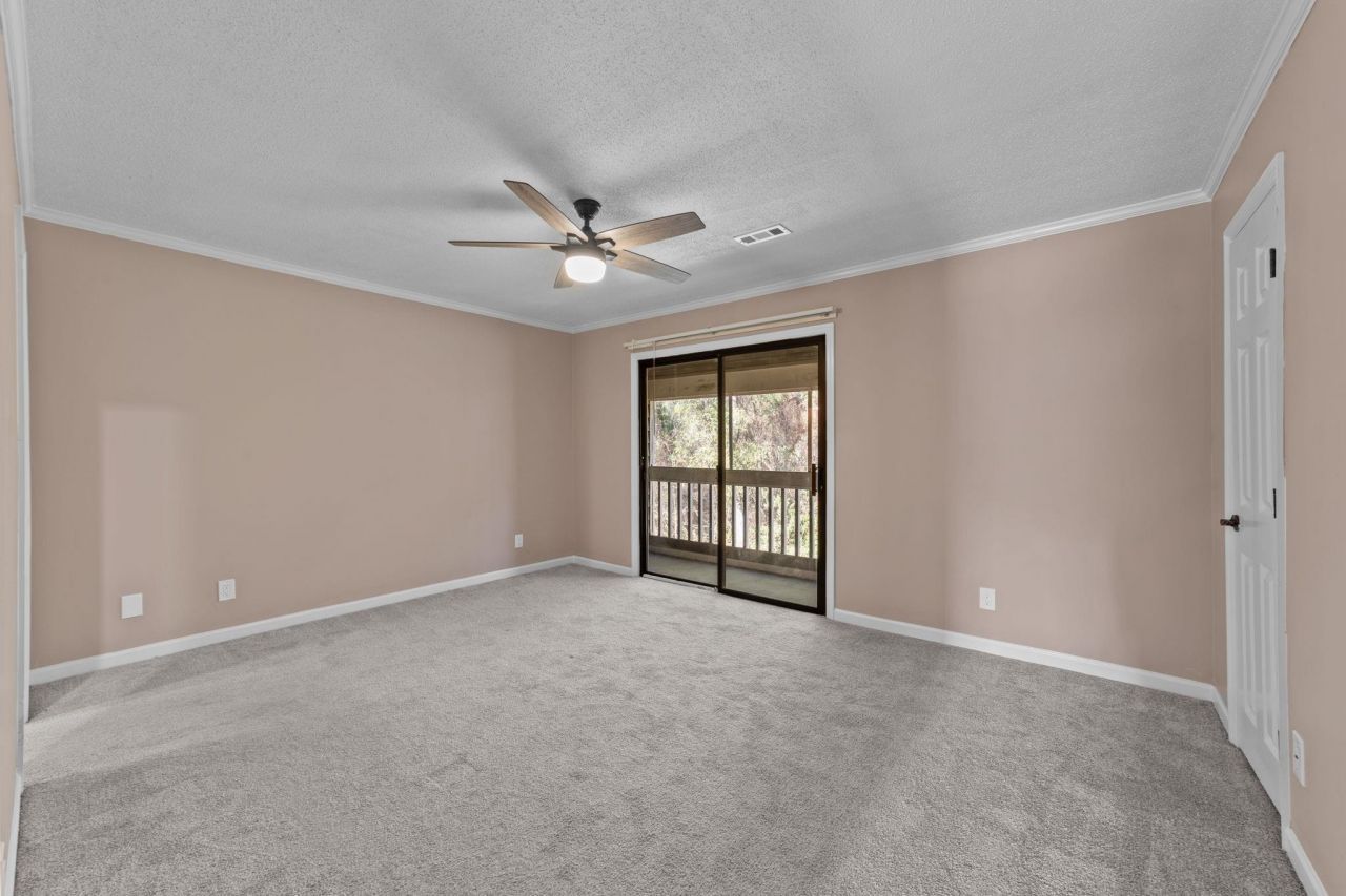 4840 Moss Creek Loop Photo 16