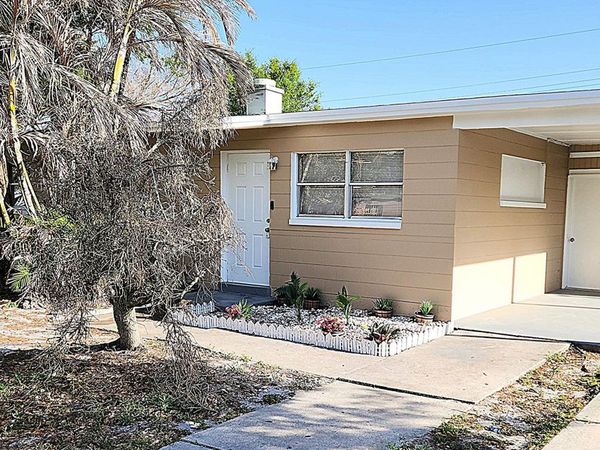 515 Palm Avenue , Merritt Island, FL 32952