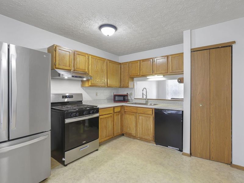 6806 Bennell Drive, Reynoldsburg, OH 43068 Photo 20