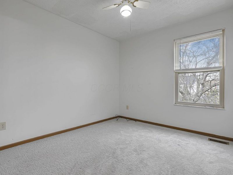 6806 Bennell Drive, Reynoldsburg, OH 43068 Photo 29