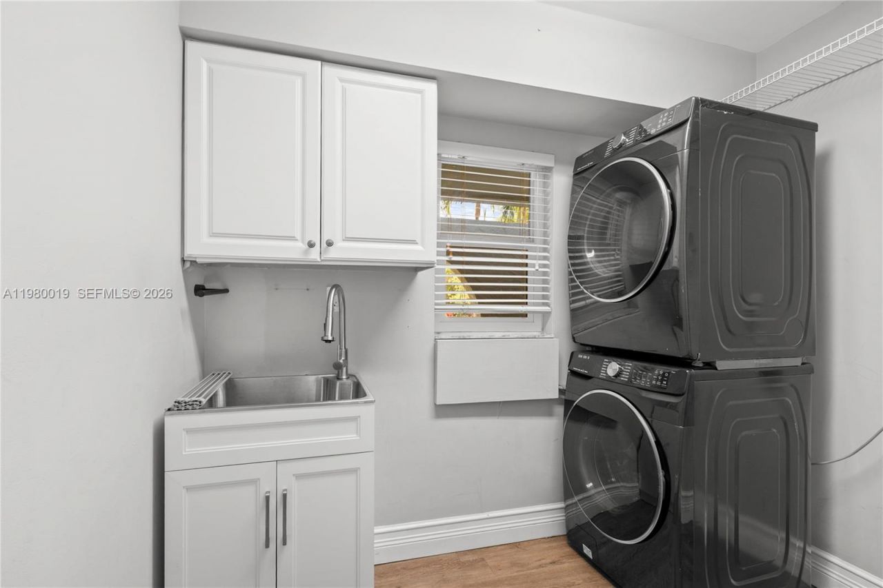 16141 SW 83rd Ave, Palmetto Bay, FL 33157 Photo