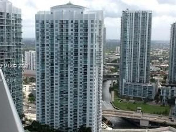 200 Biscayne Boulevard Way, Unit 3712, Miami, FL 33131