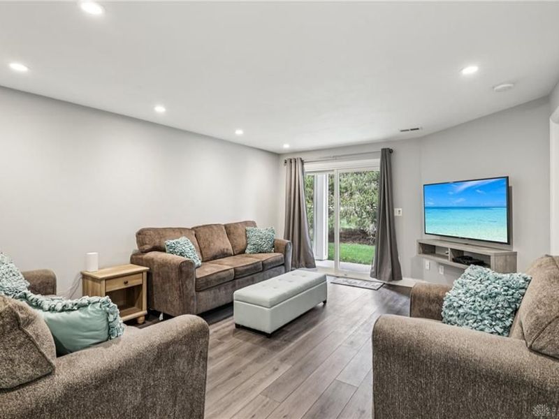 3896 W Summit Ridge Drive, Beavercreek, OH 45439 Photo 8