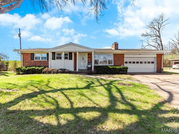 642 Laven Del Lane , Kirkwood, MO 63122