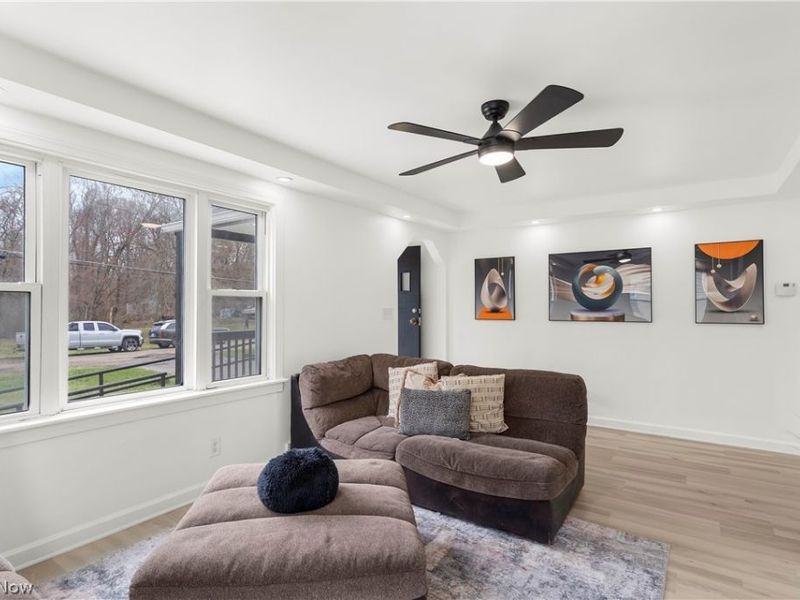 2526 Stocker Avenue , Youngstown, OH 44505 Photo 12