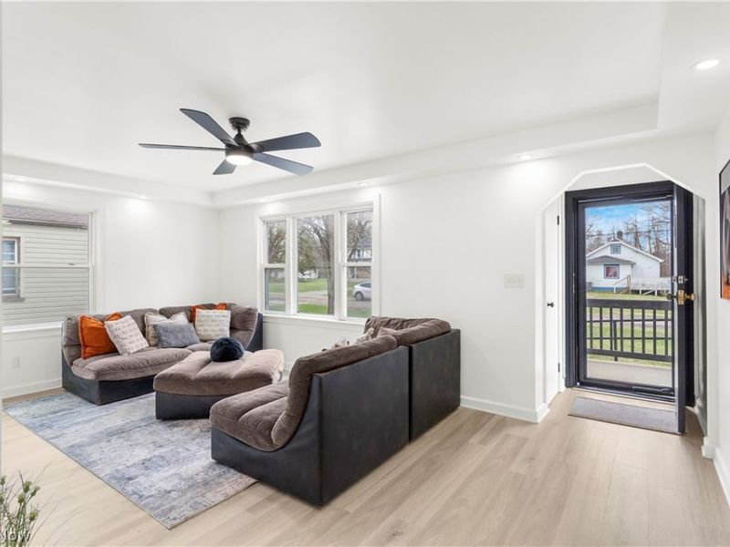 2526 Stocker Avenue , Youngstown, OH 44505 Photo 13