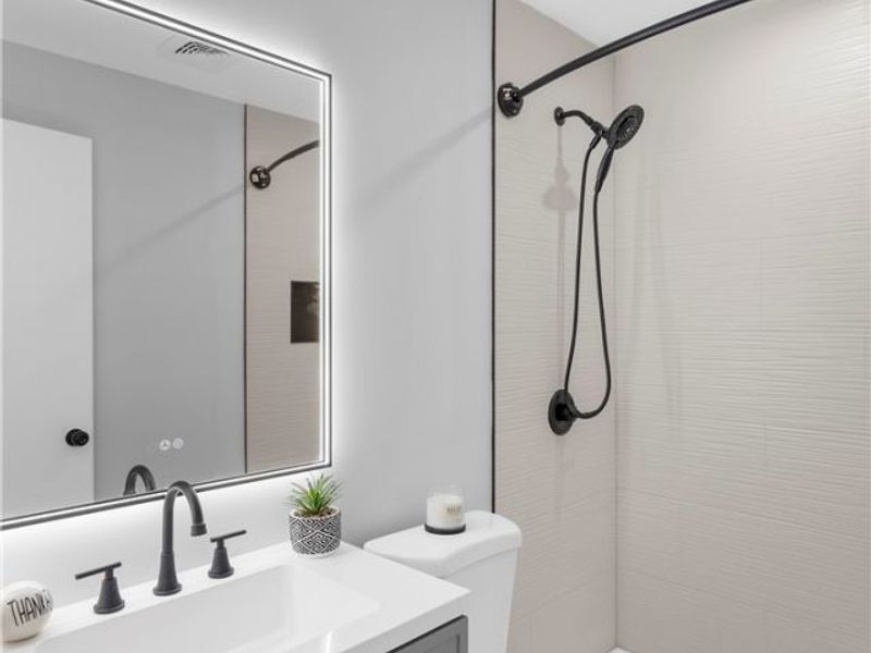 2526 Stocker Avenue , Youngstown, OH 44505 Photo 18